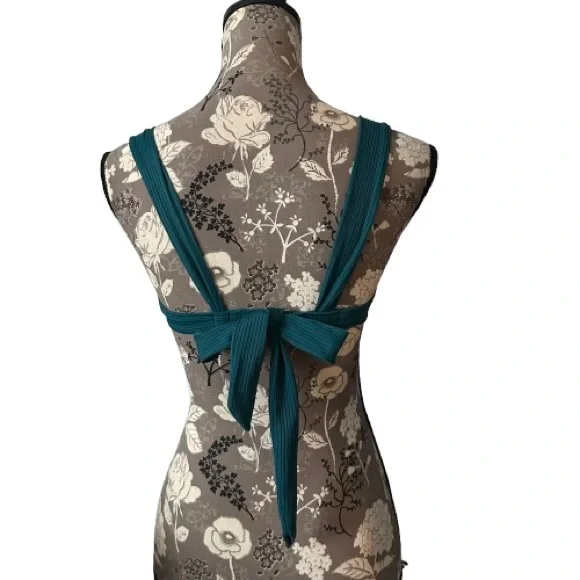 Xhilaration Women's Small Green Teal Beach/Pool Wear Bikini Swim Top - Picture 5 of 11